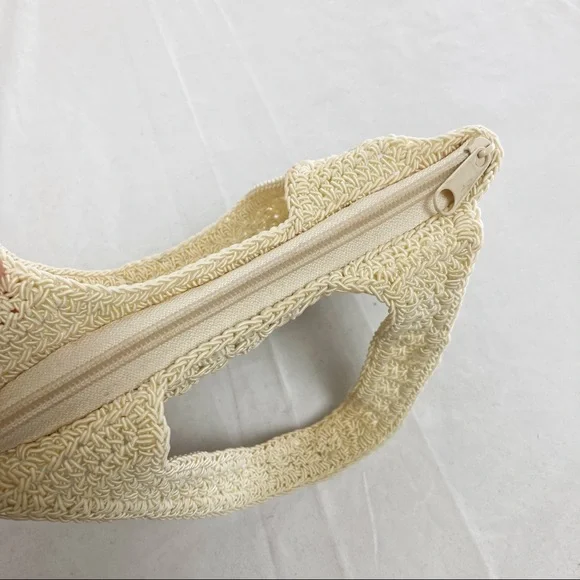 Vintage Cream Crochet Mini Bag - Picture 6 of 12